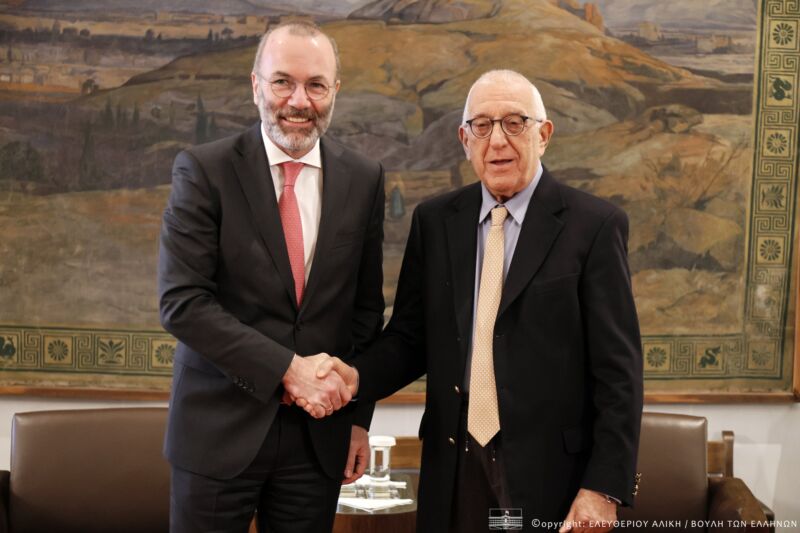 Image for the Tweet beginning: Stable leadership and constructive dialogue