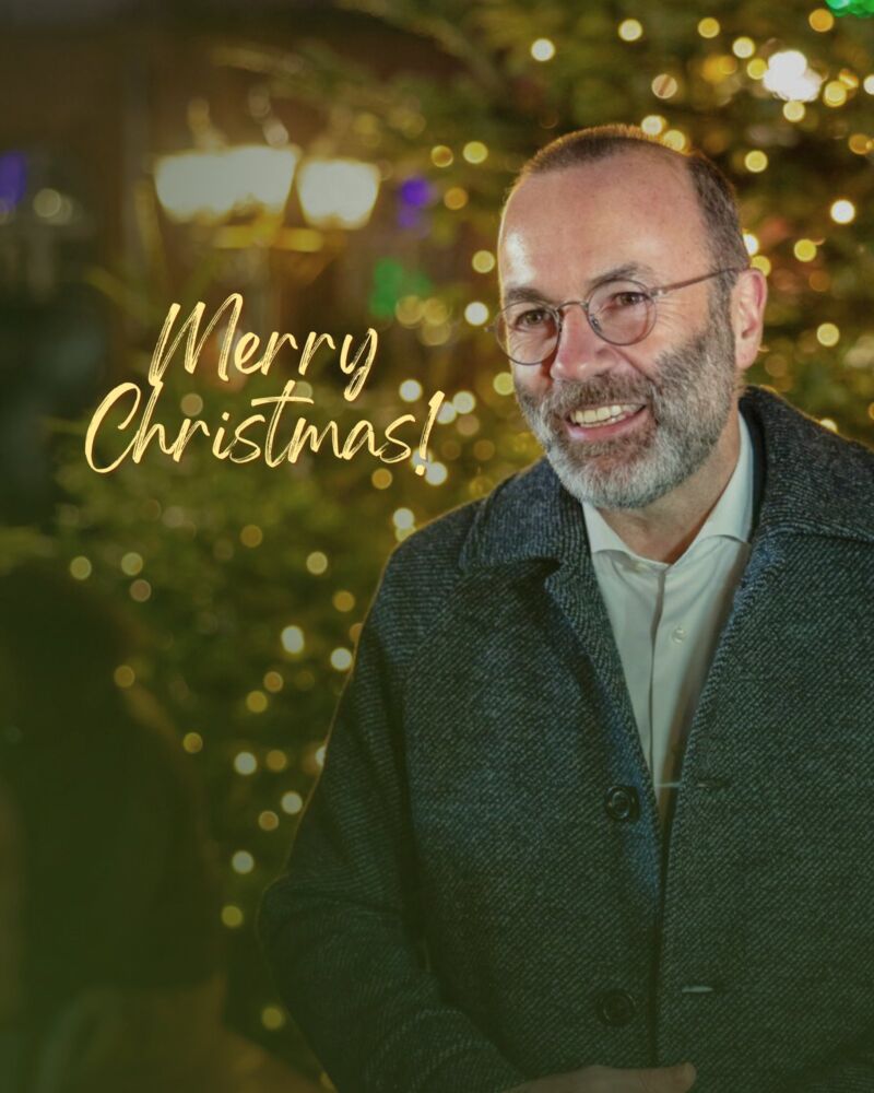 Image for the Tweet beginning: Christmas reminds us all of